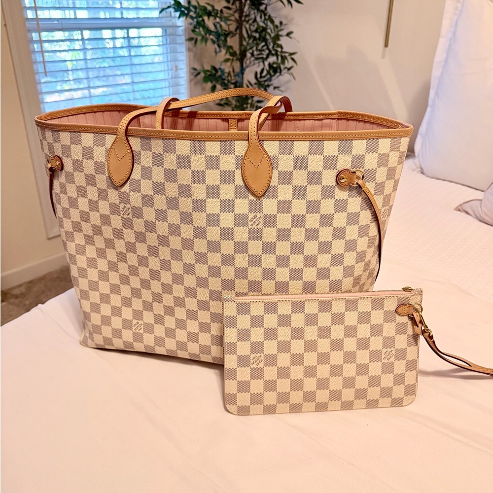 Louis Vuitton Neverfull GM in Damien Azur - like new!